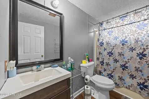 1095 James Road Robersonville NC 27871
