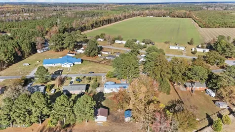 1095 James Road Robersonville NC 27871