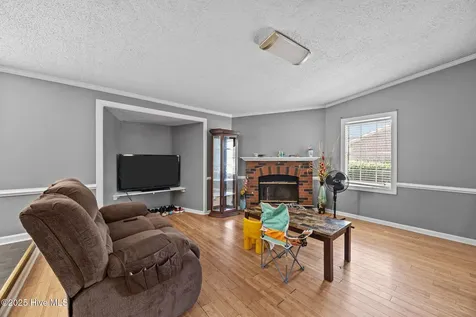 1095 James Road Robersonville NC 27871