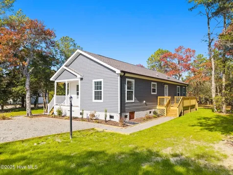 3343 Marlin Drive SE Bolivia NC 28422