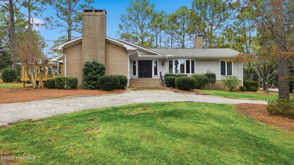 1 Country Club Boulevard Whispering Pines NC 28327