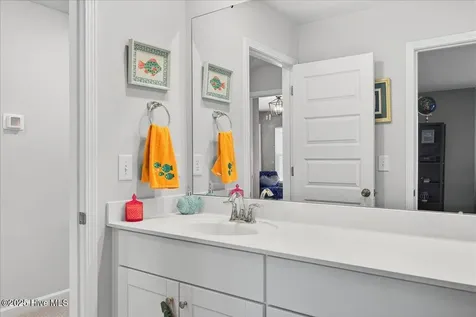9200 Island Shore Avenue Calabash NC 28467