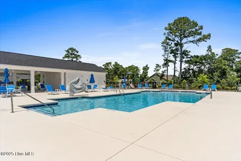 9200 Island Shore Avenue Calabash NC 28467