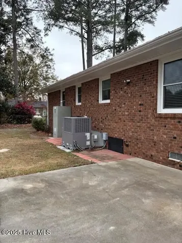 1729 Holly Ridge Road Kinston NC 28504