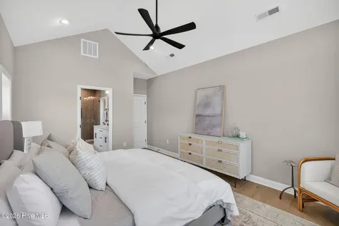 2978 Golf Lake Drive SW Supply NC 28462