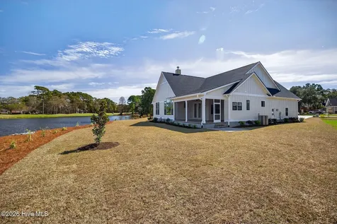 2978 Golf Lake Drive SW Supply NC 28462