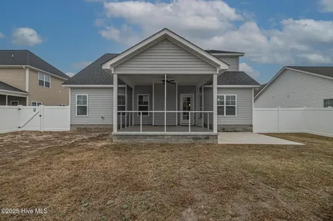 332 Oleander Drive Greenville NC 27858