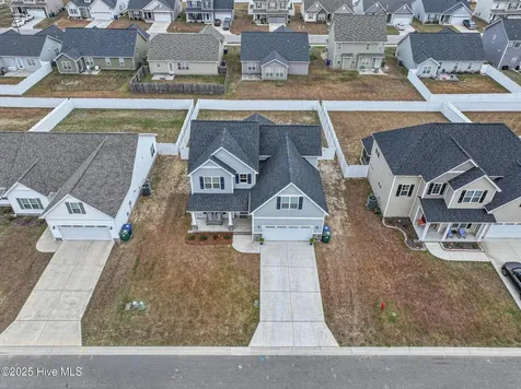 332 Oleander Drive Greenville NC 27858
