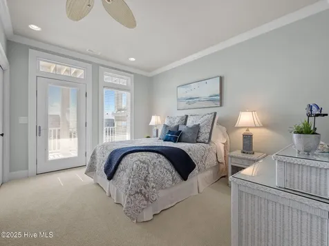 6414 Ocean Drive Emerald Isle NC 28594