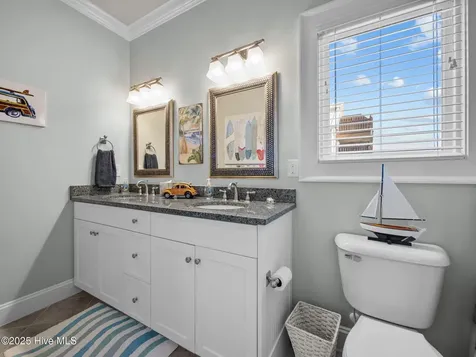 6414 Ocean Drive Emerald Isle NC 28594