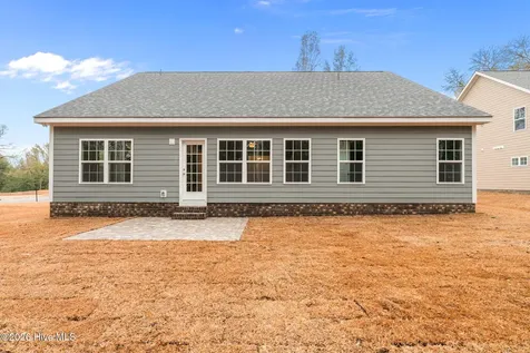 225 Telluride Court Aberdeen NC 28315