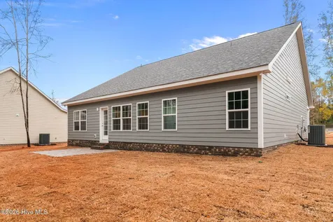 225 Telluride Court Aberdeen NC 28315