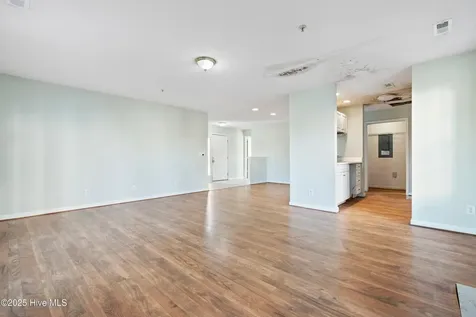 807 March Court Wilmington NC 28405