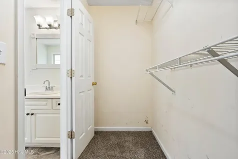 807 March Court Wilmington NC 28405