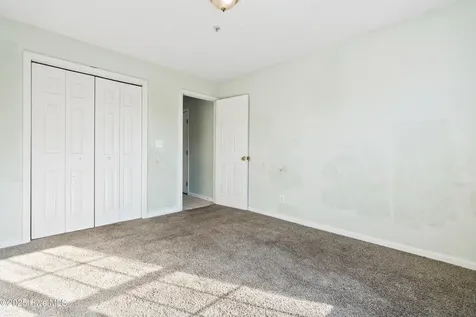 807 March Court Wilmington NC 28405