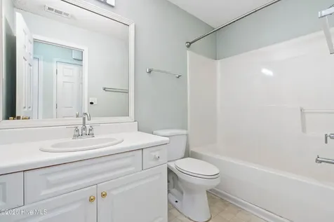 807 March Court Wilmington NC 28405