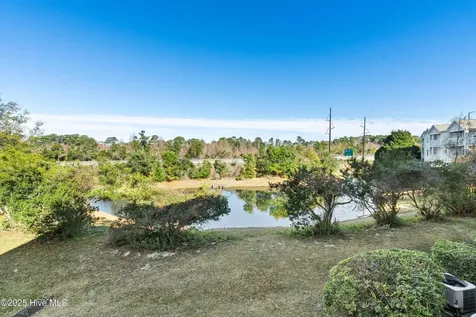 807 March Court Wilmington NC 28405