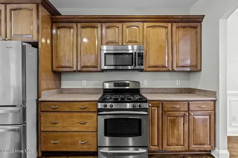 237 Country Squire Lane Jacksonville NC 28540