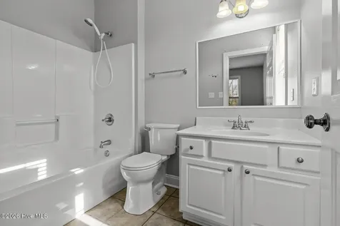 237 Country Squire Lane Jacksonville NC 28540