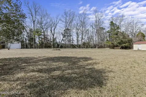 237 Country Squire Lane Jacksonville NC 28540