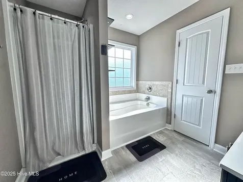 820 Tuscarora Trail Jacksonville NC 28546