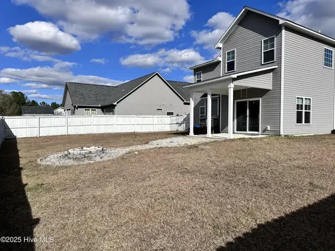 820 Tuscarora Trail Jacksonville NC 28546