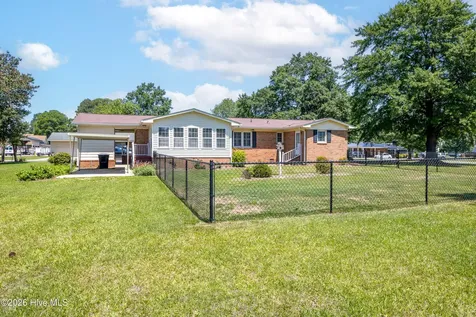 402 Willow Road Clinton NC 28328