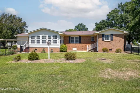 402 Willow Road Clinton NC 28328