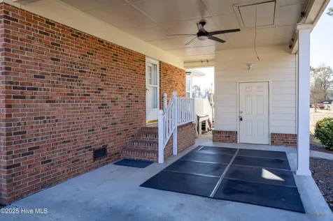 402 Willow Road Clinton NC 28328