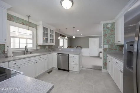402 Willow Road Clinton NC 28328