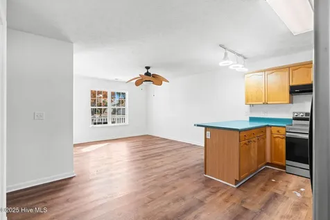 161 NE 7th Street Oak Island NC 28465