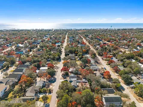161 NE 7th Street Oak Island NC 28465