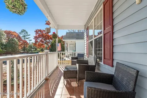 161 NE 7th Street Oak Island NC 28465