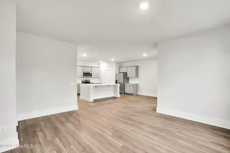 2035 Cypress Hill Drive Bolivia NC 28422