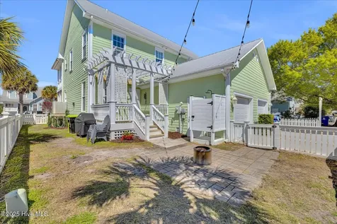 215 Silver Sloop Way Carolina Beach NC 28428
