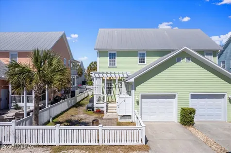 215 Silver Sloop Way Carolina Beach NC 28428