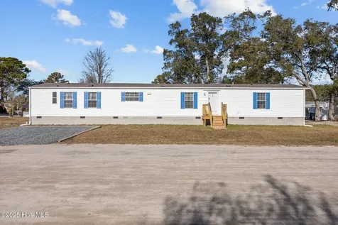 955 Pineclair Drive SW Calabash NC 28467