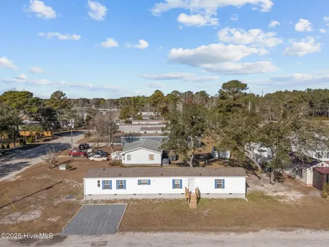 955 Pineclair Drive SW Calabash NC 28467