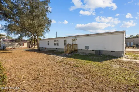 955 Pineclair Drive SW Calabash NC 28467