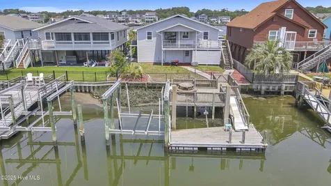 161 High Point Street Holden Beach NC 28462