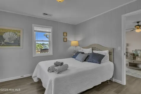 161 High Point Street Holden Beach NC 28462