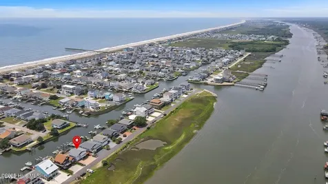161 High Point Street Holden Beach NC 28462