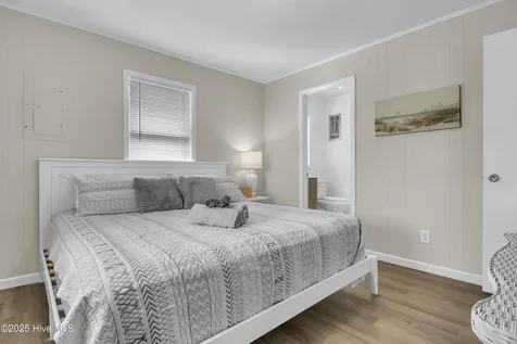 161 High Point Street Holden Beach NC 28462