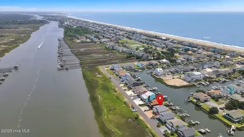 161 High Point Street Holden Beach NC 28462