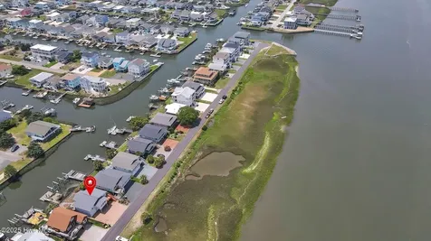 161 High Point Street Holden Beach NC 28462