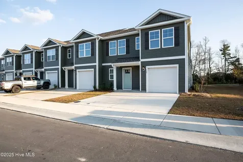 136 N Grassland Road Surf City NC 28445