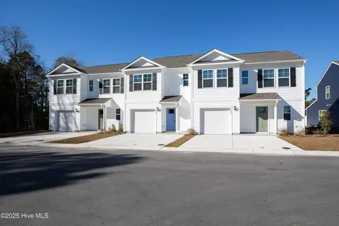 116 N Grassland Road Surf City NC 28445