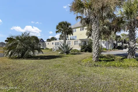 6015 6th Street Surf City NC 28445