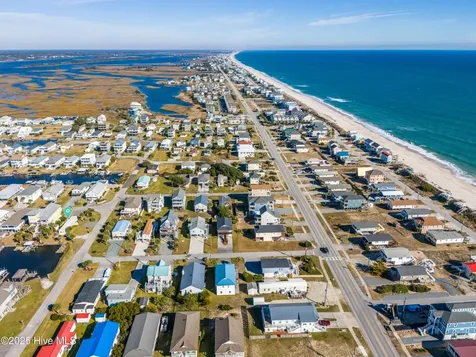 6015 6th Street Surf City NC 28445
