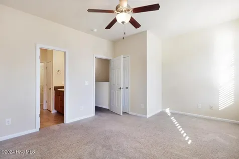 438 Caldwell Loop Jacksonville NC 28546